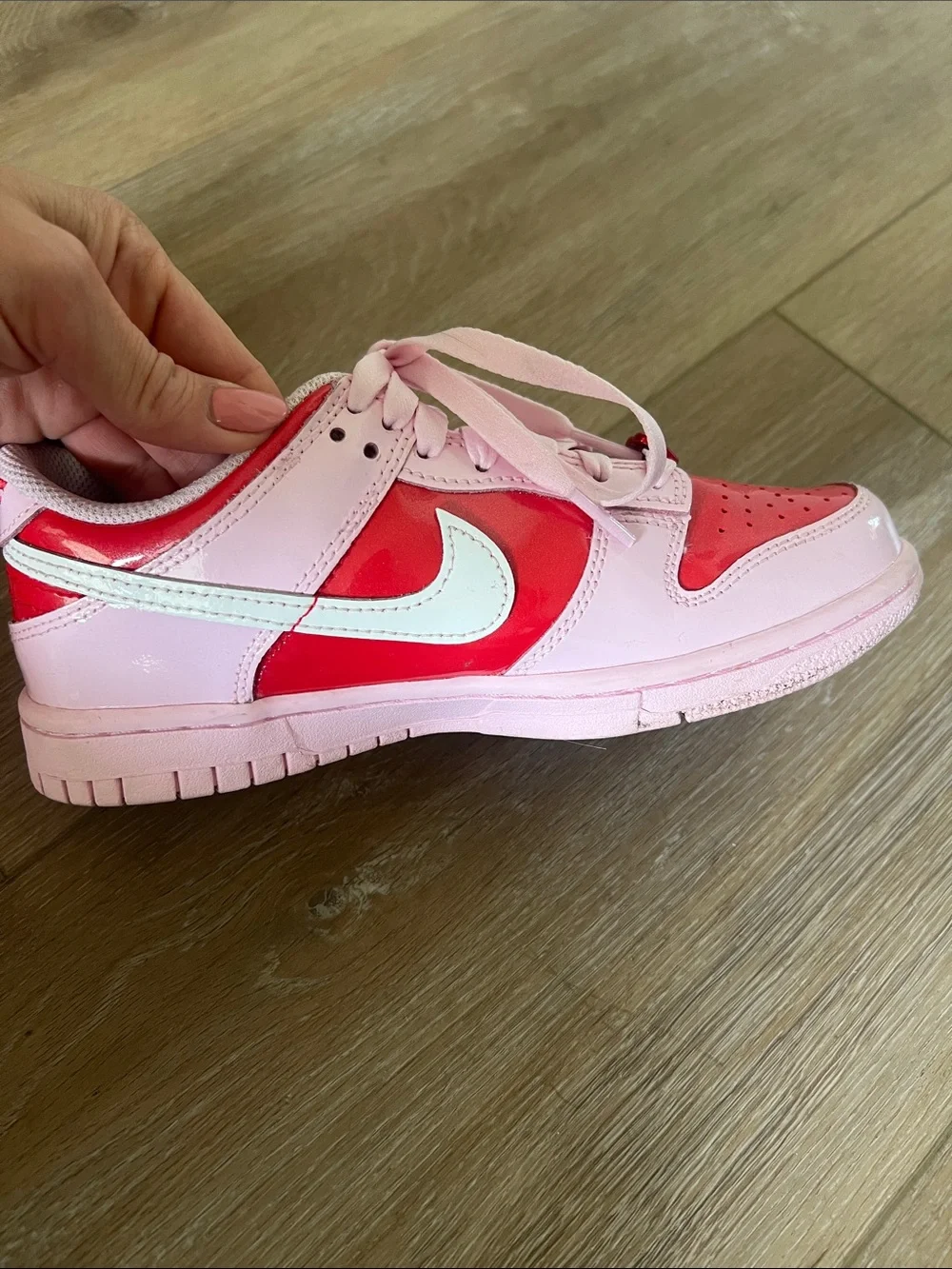 Nike Kids Pink & Red Low-Top Sneakers with White Swoosh